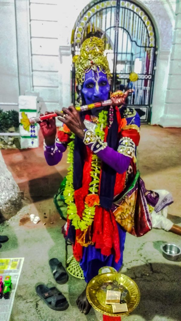 Transformer votre salon avec des canapés panoramiques